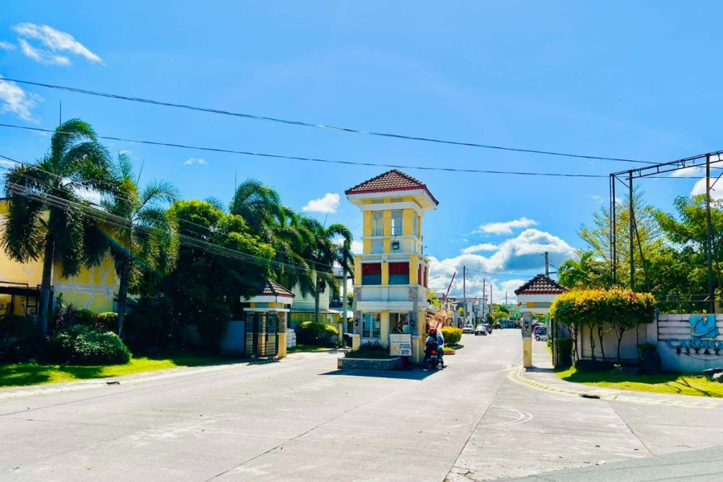 3 Hidden Houses and Lot Gems in Cavite